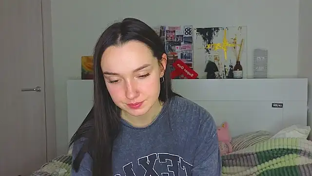 Wild Sophie  online show from 01/03/25, 08:54