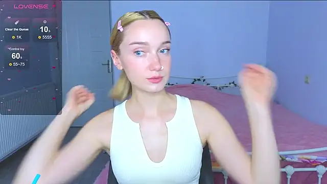 Wild Sophie  online show from 09/26/25, 02:35