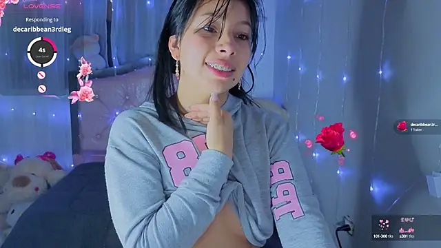 Snapshot of keyla_meow chatting on 09/18/25, 02:14 keyla meow online show from 09/18/25, 02:14