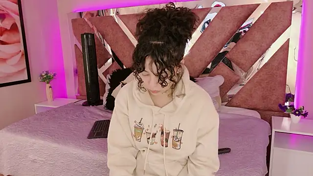 KatherineGomez online show from 04/12/26, 02:26