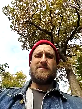 Ozomitro online show from 10/16/25, 08:22