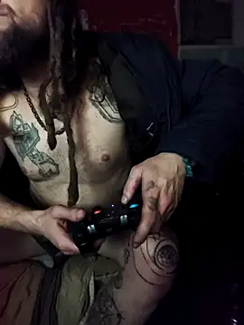 Ozomitro online show from 11/29/25, 04:34