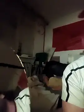 Ozomitro online show from 11/18/25, 07:06