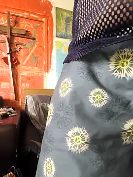 Ozomitro online show from 04/04/26, 09:49