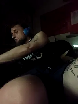 Ozomitro online show from 11/15/25, 05:39