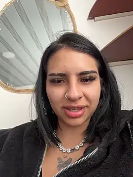 Hilary pinkk online show from 02/01/26, 10:08