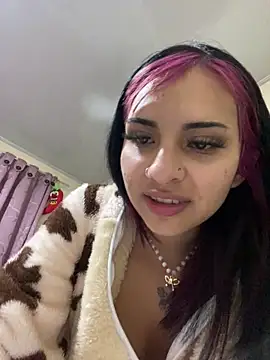 Hilary pinkk online show from 02/19/25, 02:23