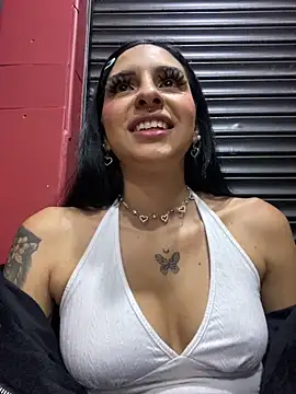 Hilary pinkk online show from 03/14/25, 01:37
