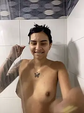 Hilary pinkk online show from 01/18/26, 03:21