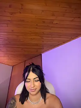 Hilary pinkk online show from 05/16/26, 04:11