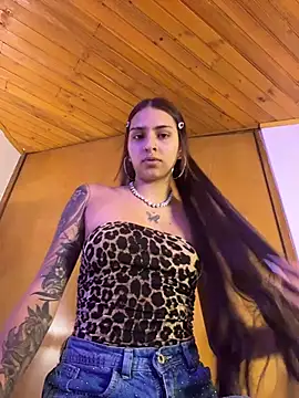 Hilary pinkk online show from 03/14/26, 01:22