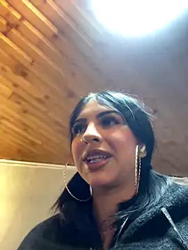 Hilary pinkk online show from 10/03/25, 03:09