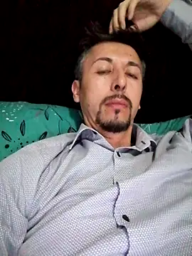 Lighto1 online show from 10/26/25, 06:25