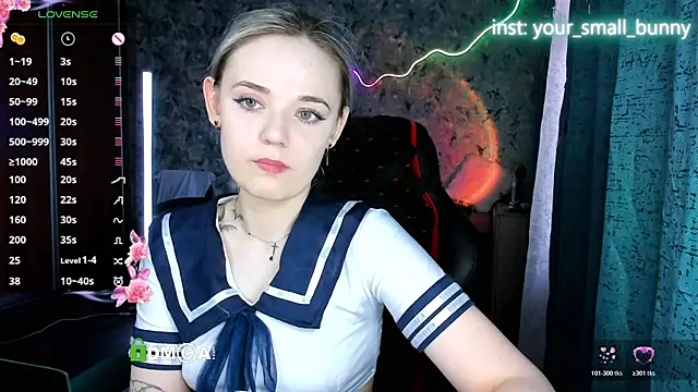 Snapshot of Your_small_bunny chatting on 06/14/26, 02:08 Your small bunny online show from 06/14/26, 02:08