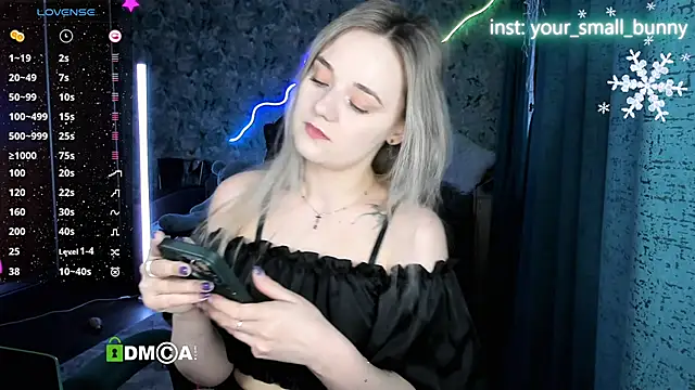 Your small bunny online show from 02/09/26, 02:20