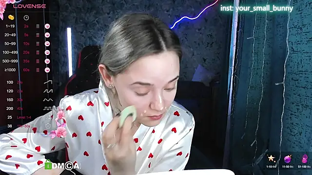 Your small bunny online show from 10/11/25, 02:12