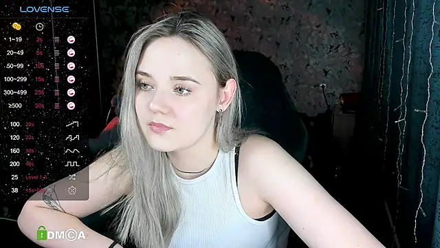 Your small bunny online show from 02/02/25, 11:40