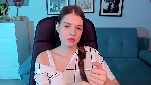 BellaSweetHeart online show from 03/07/25, 10:02