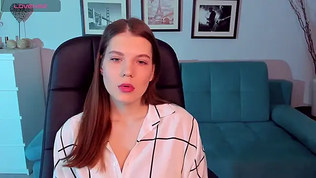 BellaSweetHeart online show from 03/07/25, 06:57