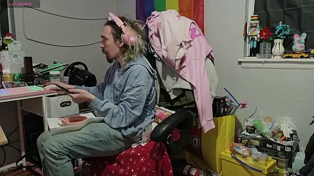 tallnerdyguy online show from 03/23/26, 02:33