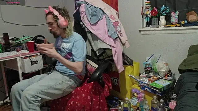 tallnerdyguy online show from 03/29/26, 03:30