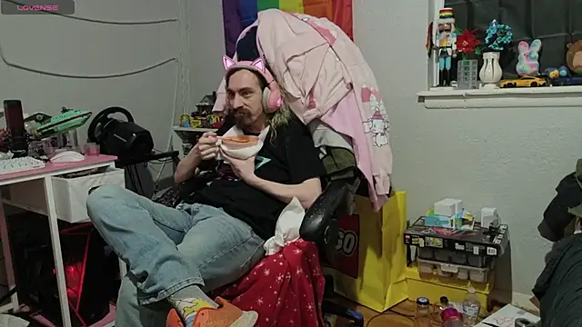 tallnerdyguy online show from 03/04/26, 03:36