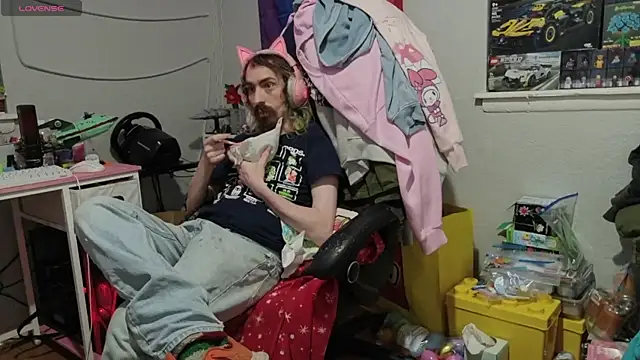 tallnerdyguy online show from 04/01/26, 03:41