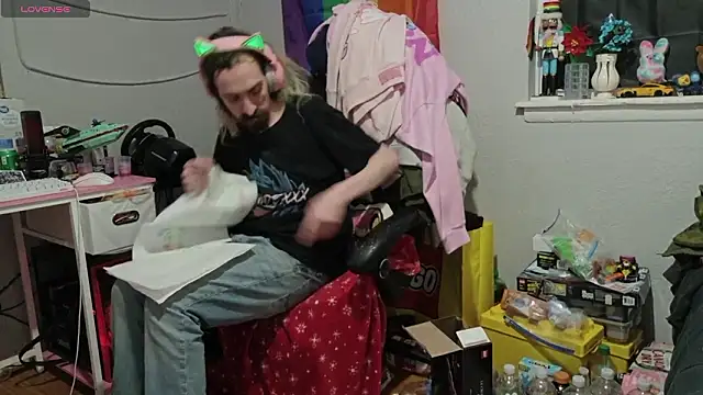 tallnerdyguy online show from 03/21/26, 02:46