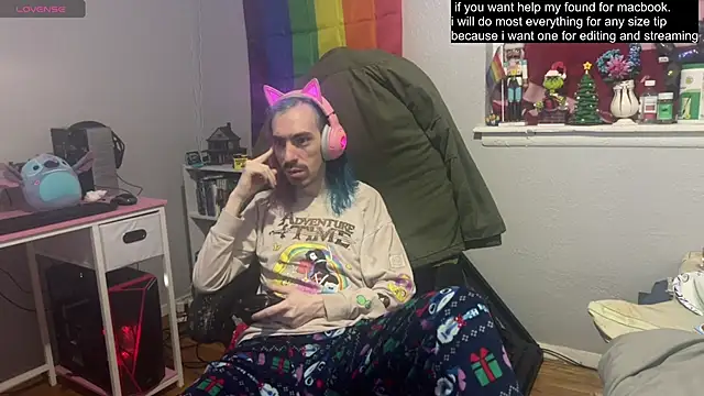 Snapshot of tallnerdyguy chatting on 03/02/25, 02:41 tallnerdyguy online show from 03/02/25, 02:41