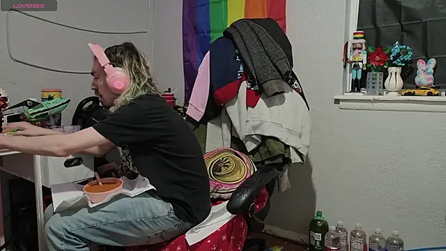 tallnerdyguy online show from 01/13/26, 04:27