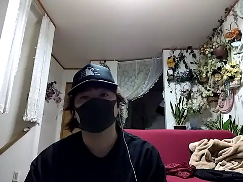 Snapshot of SAITO-YASUYUKI7 chatting on 02/01/25, 12:58 SAITO-YASUYUKI7 online show from 02/01/25, 12:58