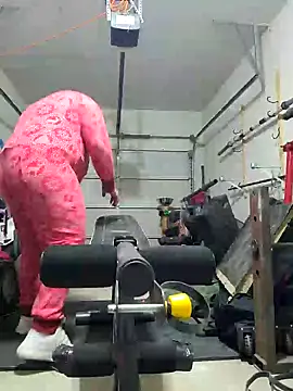 Snapshot of Strong_Bear89 chatting on 12/07/24, 11:12 Strong Bear89 online show from 12/07/24, 11:12