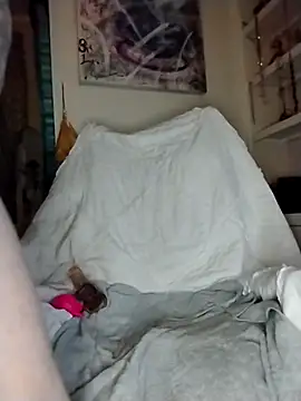 ivylee31 online show from 12/01/25, 09:54