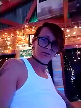 Snapshot of ivylee31 chatting on 03/15/25, 02:56 ivylee31 online show from 03/15/25, 02:56