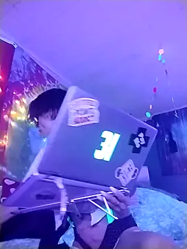 ivylee31 online show from 02/16/26, 12:09