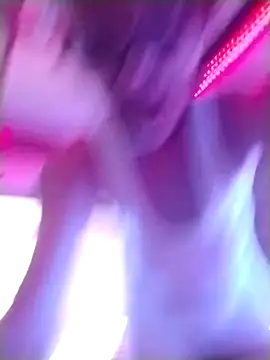 Snapshot of ivylee31 chatting on 02/16/25, 01:25 ivylee31 online show from 02/16/25, 01:25