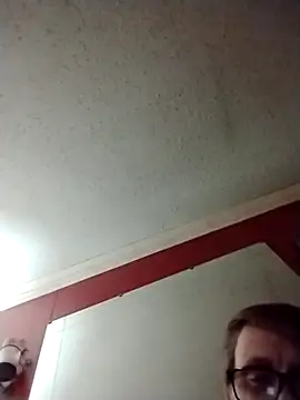 Snapshot of ivylee31 chatting on 03/02/25, 02:19 ivylee31 online show from 03/02/25, 02:19