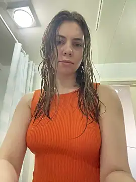 Snapshot of CurlyLara chatting on 03/05/25, 10:00 CurlyLara online show from 03/05/25, 10:00