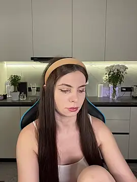 CurlyLara online show from 12/05/25, 04:38