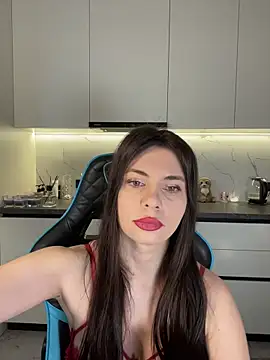 CurlyLara online show from 03/07/26, 05:58