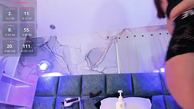 Snapshot of shaidyscott chatting on 11/15/25, 03:10 shaidyscott online show from 11/15/25, 03:10