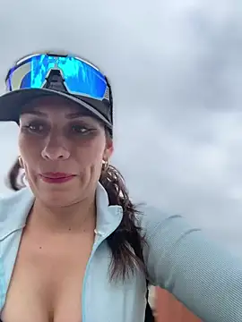 Alysson-- online show from 04/02/26, 12:34