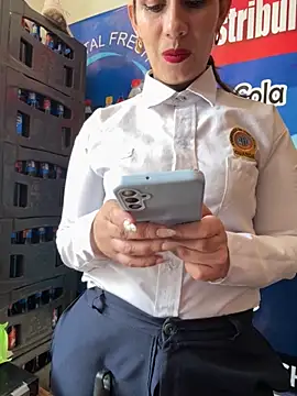 Alysson-- online show from 12/05/25, 01:43