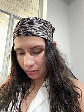 Alysson-- online show from 02/09/26, 02:15