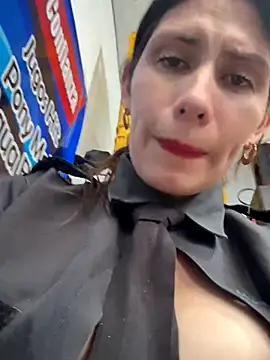 Alysson-- online show from 11/10/25, 04:23