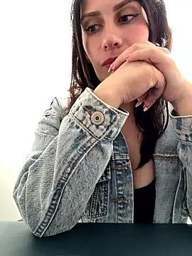 Alysson-- online show from 01/07/26, 03:17