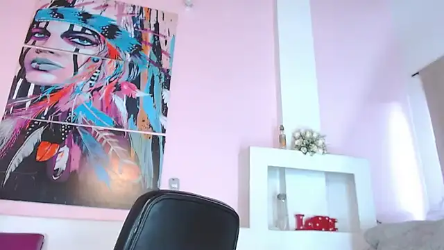 lunoxx  online show from 02/23/25, 06:12