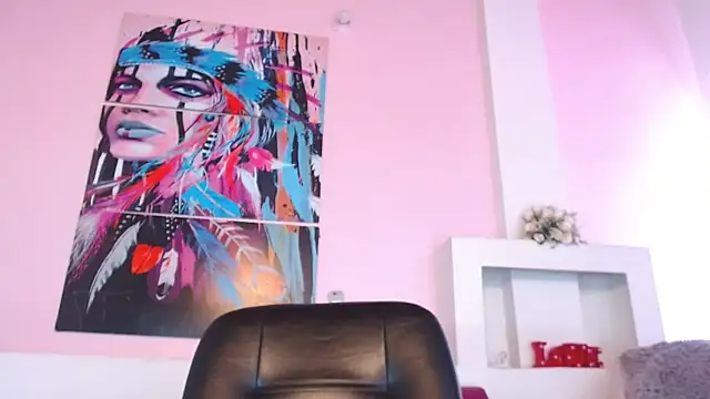 lunoxx  online show from 02/10/25, 05:52