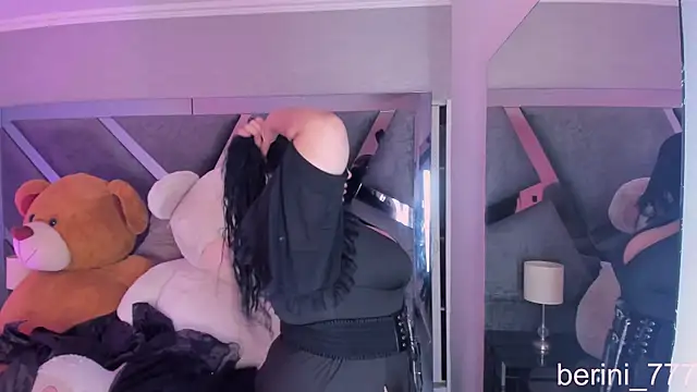 AmberiniHoffman online show from 05/18/26, 11:48