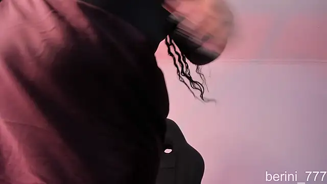 AmberiniHoffman online show from 02/25/26, 12:05